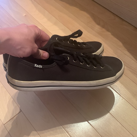 Super comfy keds - Picture 2 of 3